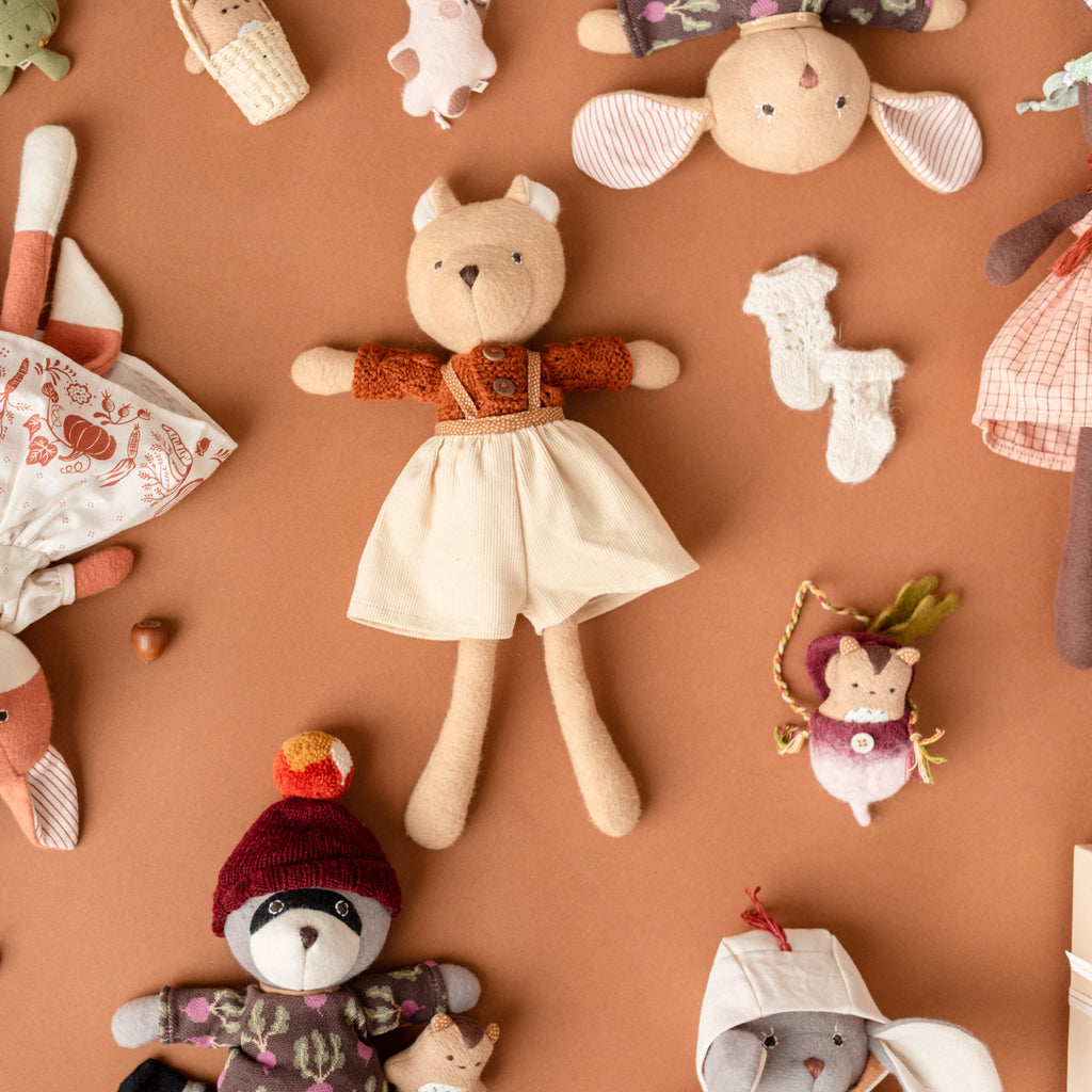 Carrot Doll Cardigan