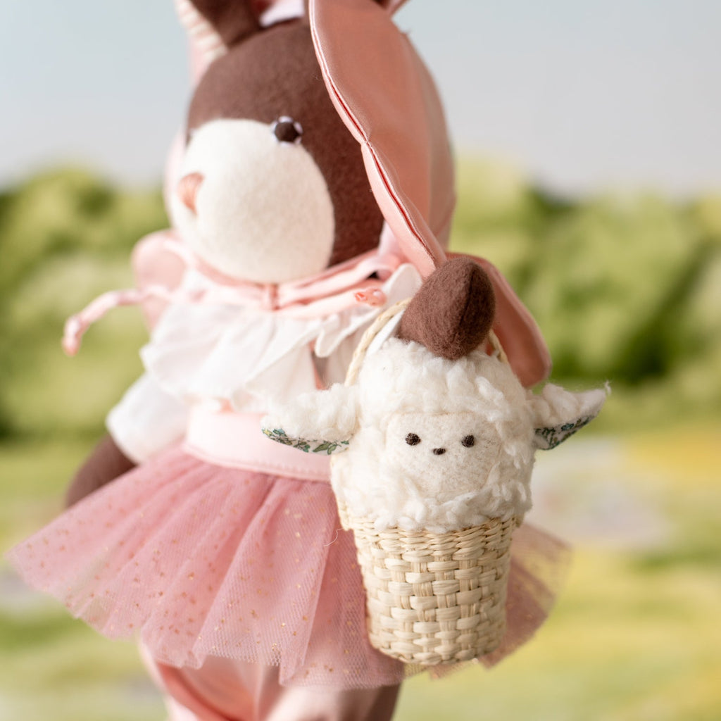 Gathering Doll Basket